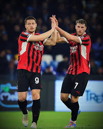 Striker AC Milan di Final Coppa Italia: Santiago Gimenez atau Luka Jovic Jadi Andalan?