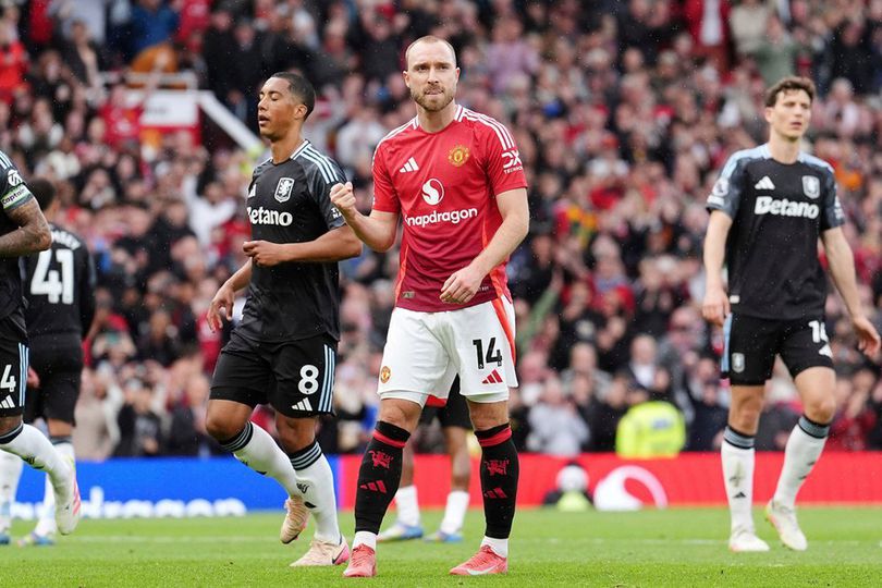 Aston Villa Dicurangi? 4 Keputusan Kontroversial Wasit Thomas Bramall Bikin Heboh Laga MU vs Aston Villa