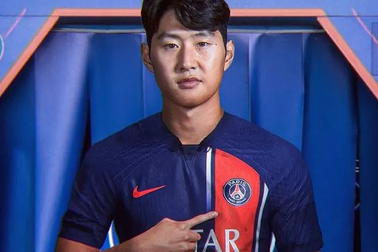 Napoli Incar Lee Kang-in dari PSG, Bintang Korea Selatan Pengganti Kvaratskhelia?